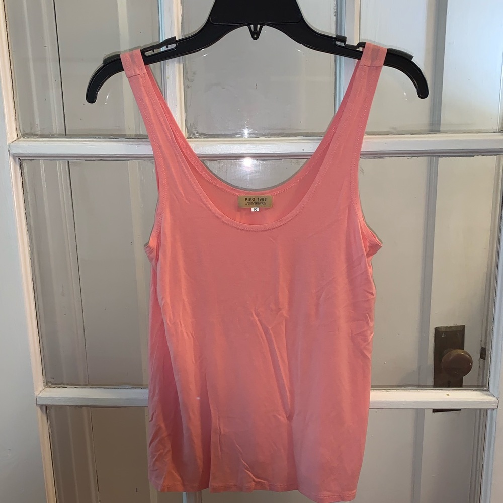 Piko Tank Top / all offers welcome!